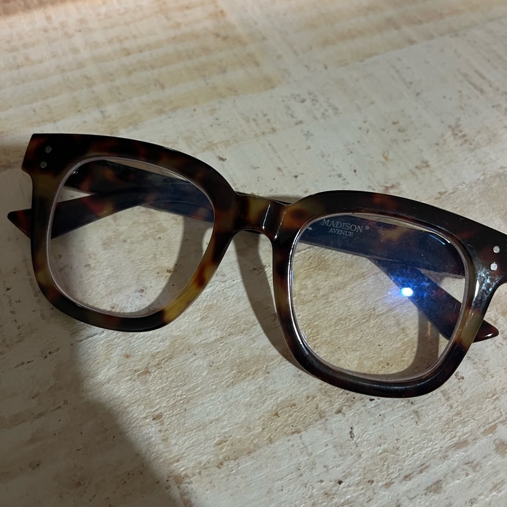 blue light glasses